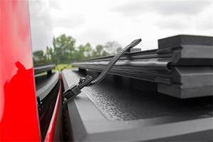 Rough Country - Rough Country - Hard Tri-Fold Tonneau Bed Cover (5.5-foot Bed) - 45509550 - Image 5