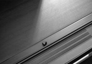 Roll N Lock - Roll N Lock - M Retractable 6'6" Bed Vinyl Black - LG132M - Image 2