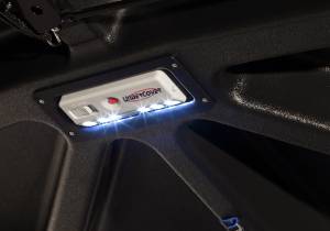 Undercover - Undercover - Elite 21 F150 6'7"  Hard Non-Folding Cover 8'1"/5'6"/6'6" Bed ABS/Plastic Black - UC2218 - Image 5