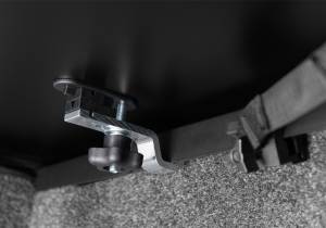 Undercover - Undercover - Triad 04-21 Hard Folding Cover 6'6"/5'5"/8'/5'6"/8'1" Bed Aluminum Black - TR26030 - Image 2