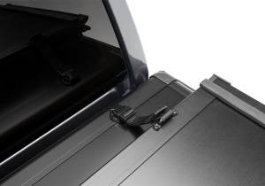 Undercover - Undercover - Triad 19-21 Hard Folding Cover 5'6"/6'2"/6'4" Bed Aluminum Black - TR36008 - Image 8