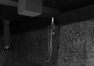 Undercover - Undercover - Triad 16-21 Hard Folding Cover 5'/6'1" Bed Aluminum Black - TR46014 - Image 3