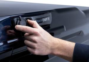 Undercover - Undercover - Elite LX 21 F150 5'7"  Hard Non-Folding Cover 8'1"/5'6"/6'6" Bed ABS Gray - UC2208L-JX - Image 7